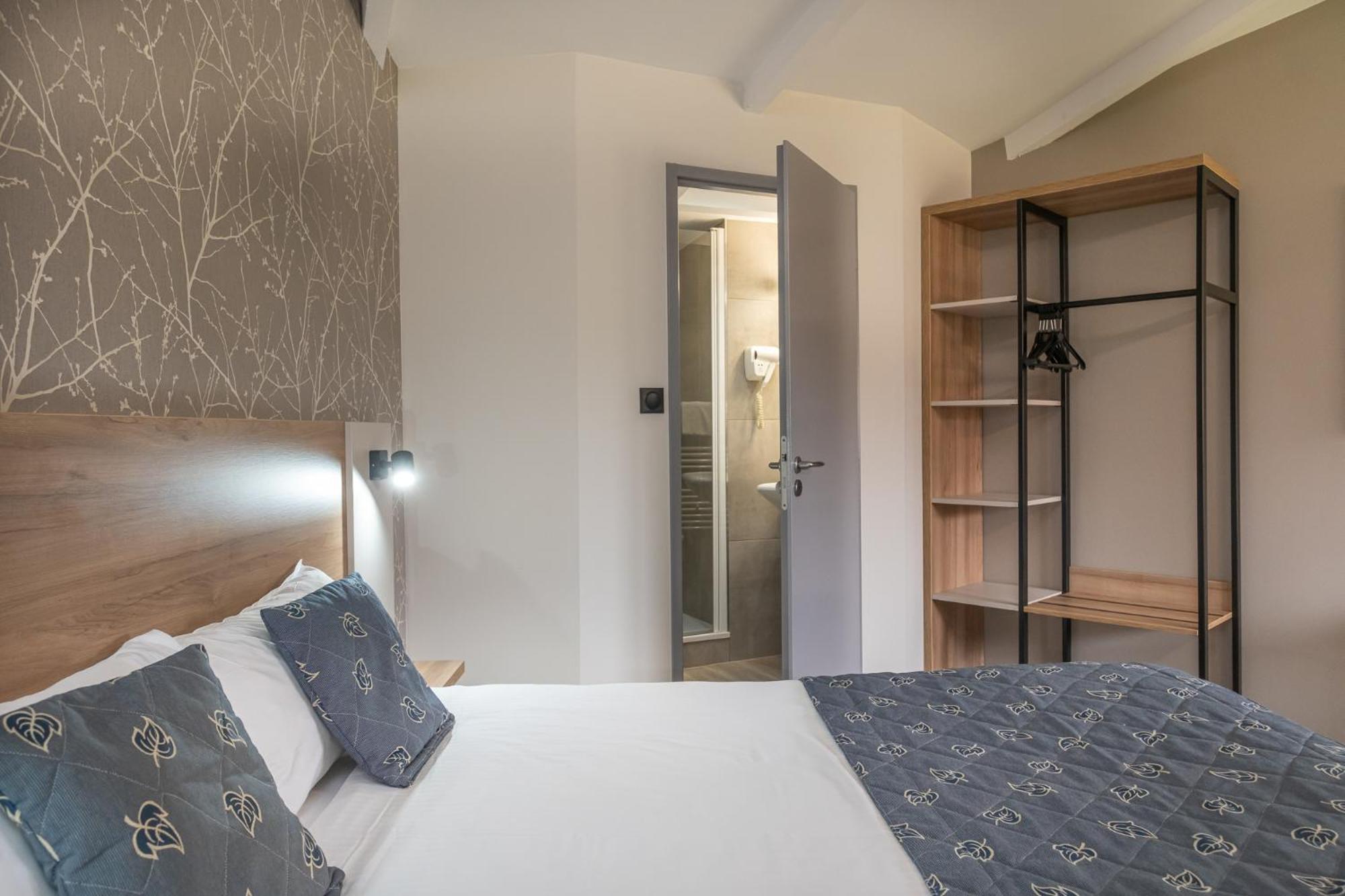 Charme Hotel, Montbeliard Sud 3*